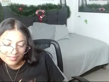 vaness_weetのStripchatで無料ライブポルノ