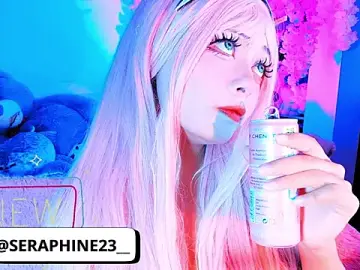seraphine23のStripchatでライブポルノ配信