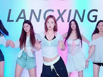 Believe-GuangのStripchatでセックスカメラ