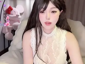 u-hahaのStripchatでヌードカメラ