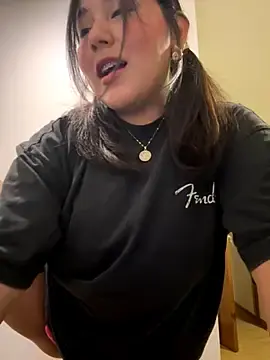 NamiNaeのStripchatでライブチャット