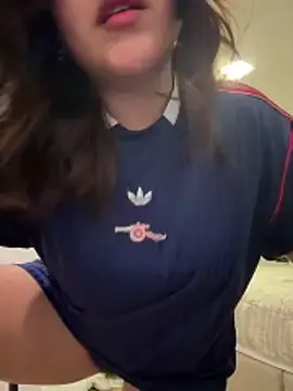 NamiNaeのStripchatでライブポルノ配信