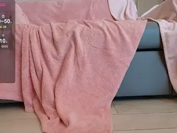 minamoonsのStripchatでライブチャット