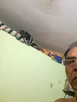 sivani_ashaのStripchatでヌードカメラ