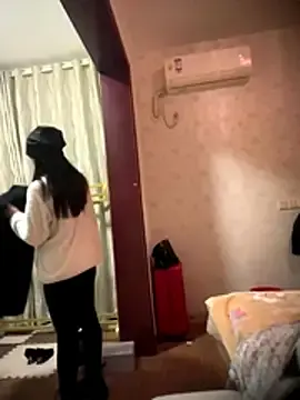 tiantiandaoのStripchatでセックスカメラ