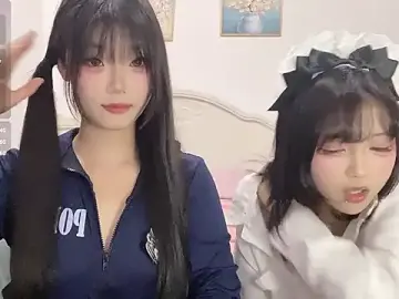 DD-NNのStripchatで最高のライブ配信