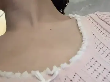 -XunMengLong-のStripchatで無料ライブポルノ