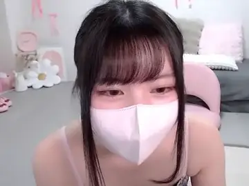 moka-nekoのStripchatでプライベートチャット