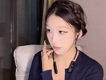 winnie22-のStripchatでセックスチャット