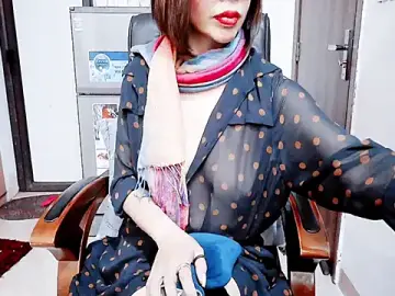 Miu-LeのStripchatでアダルトビデオチャット