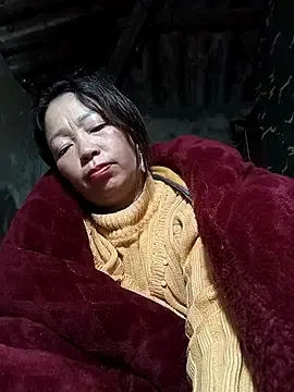 _Helala_のStripchatでライブポルノ配信