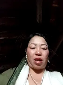 _Helala_のStripchatで今すぐ視聴可能なセックスカム