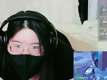 Kara-NunaのStripchatでライブチャット