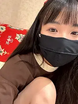 BigHaComingのStripchatで今すぐ視聴可能なセックスカム