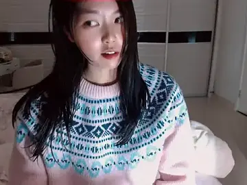 Miu1_girlのStripchatで今すぐ視聴可能なセックスカム