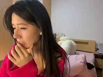 aceekie-nanaのStripchatでライブポルノ配信