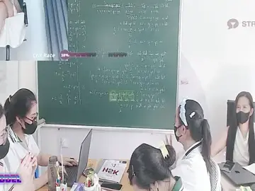 _Math_のStripchatで今すぐ視聴可能なセックスカム