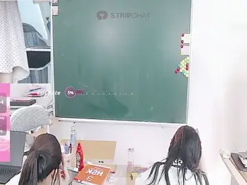 _Math_のStripchatでアダルトカメラ配信
