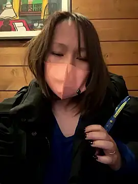 annna_annna_2024のStripchatでヌードカメラ