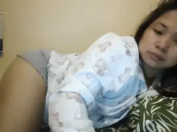 OhmyPinayのStripchatでヌードカメラ