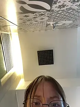 _nobara__のStripchatでライブポルノ配信