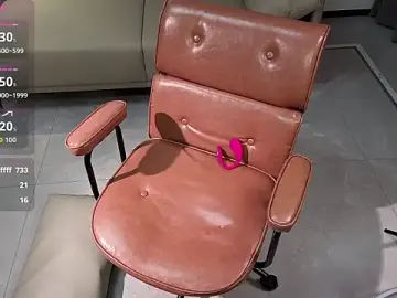 Selen-SのStripchatで無料ライブポルノ