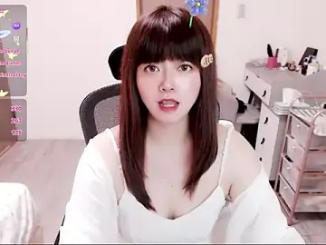 a0513のStripchatで高画質ウェブカメラ