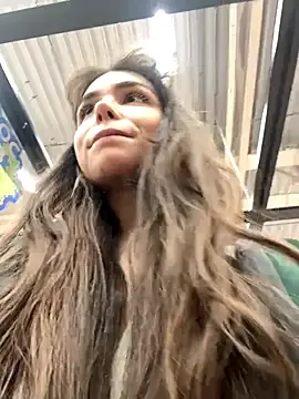 pantylessのStripchatでアダルトビデオチャット