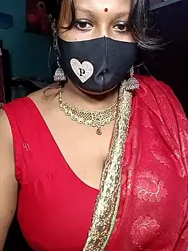 Hotty-rosniのStripchatで最高のライブ配信