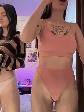 Heart_AssのStripchatで最高のライブ配信