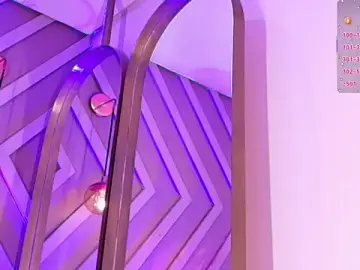 belamonroeのStripchatでアダルトカメラ配信