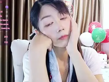 CindyHKのStripchatでライブポルノ配信