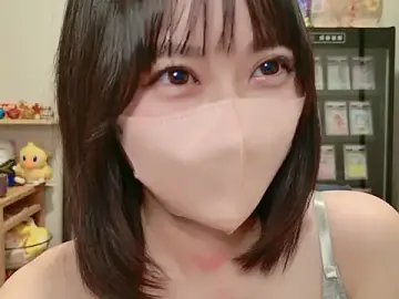 HIKARI_x0のStripchatでライブセックス映像