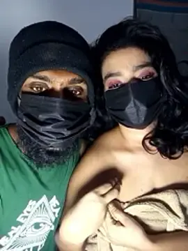 Darkchocosl8のStripchatで無料ポルノカメラ