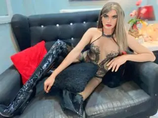 HornyCumTsのXlovecamでセックスチャット