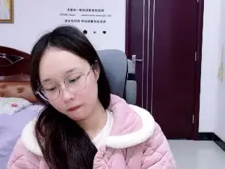 LinlinYaのXlovecamでライブセックス映像