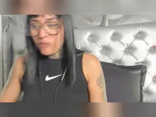 JaidenBrownのXlovecamで無料ポルノカメラ