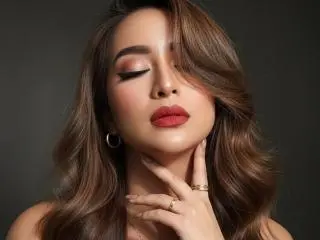 YourDreamGoddessのXlovecamで無料ライブポルノ