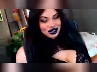 MariaKitCummerのXlovecamでアダルトカメラ配信