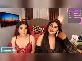 InsatiableQueensXのXlovecamで無料ポルノカメラ