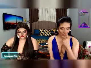 InsatiableQueensXのXlovecamで今すぐ視聴可能なセックスカム