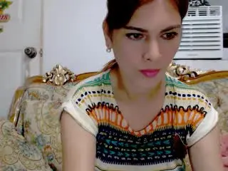 BeautyQueenTsのXlovecamで今すぐ視聴可能なセックスカム