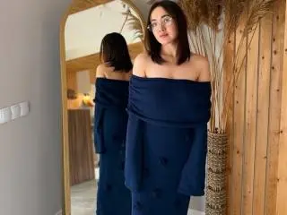 ToramikaaのXlovecamでアダルトビデオチャット