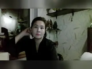 NettieAllieのXlovecamでヌードカメラ