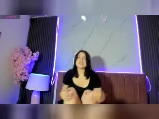 HoneeyBonnyのXlovecamでライブチャット