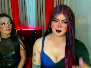 TwoAsianShemalesのXlovecamでライブセックス映像