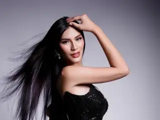 SofiaCumnessのXlovecamでセックスカメラ