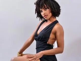 CocoMademoiselleのXlovecamでライブチャット