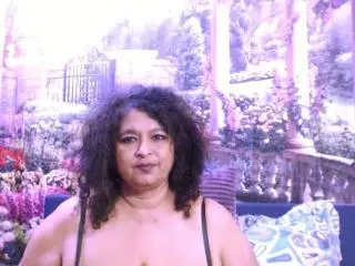 IndianStarのXlovecamでセックスチャット