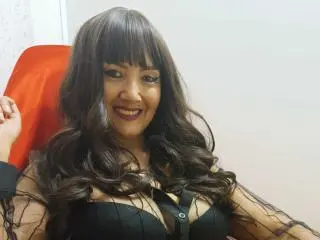 SweetFoxyneのXlovecamでライブセックス映像